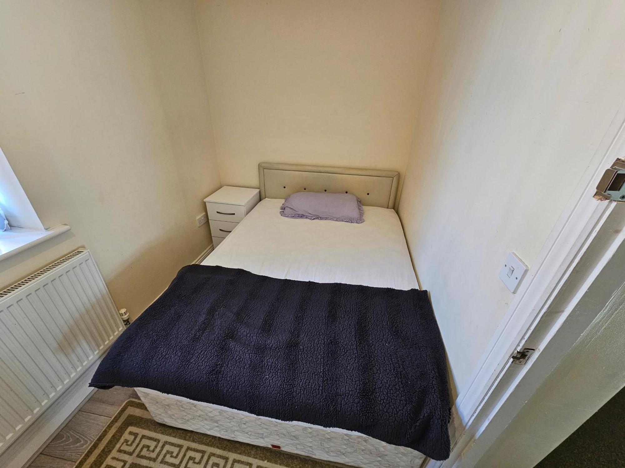 Available Rooms At Buckingham Road 동커스터 외부 사진